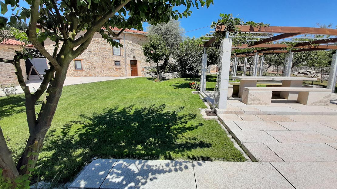 Exterior apartamentos foto q